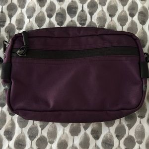 Tom Bihn Side Effect Bag Aubergine